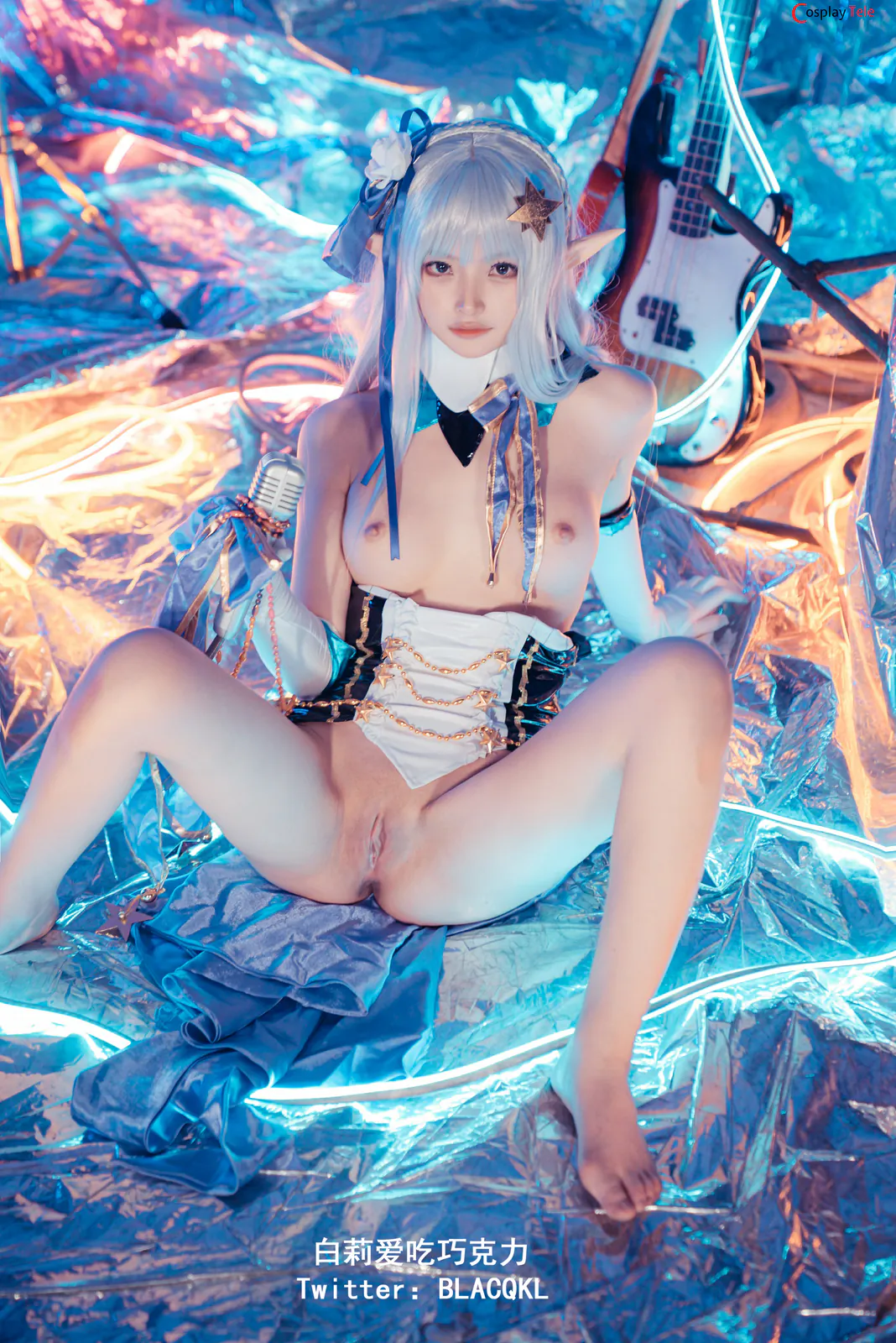 Blacqkl (白莉爱吃巧克力) cosplay Emilia – Re:Zero “62 photos”